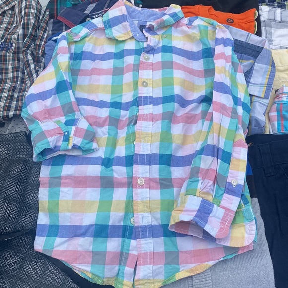 Boys plaid button up - Picture 2 of 6